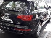 Cần bán Audi Q7 sản xuất năm 2012, màu đen, nhập khẩu xe gia đình