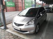 Cần bán Honda FIT năm 2009, màu bạc, nhập khẩu chính chủ