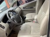 Bán Toyota Innova đời 2014, màu bạc, 555tr