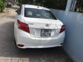 Cần bán xe Toyota Vios 1.3E đời 2014, màu trắng, giá tốt