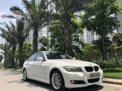 Bán BMW 3 Series sản xuất năm 2010, màu trắng, nhập khẩu nguyên chiếc, giá tốt