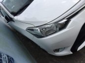 Cần bán xe Toyota Vios 1.3E đời 2014, màu trắng, giá tốt