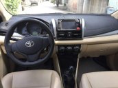 Cần bán xe Toyota Vios 1.3E đời 2014, màu trắng, giá tốt