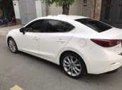 Cần bán xe Mazda 3 2.0AT 2016, màu trắng, giá 655tr