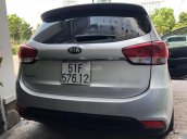 Bán Kia Rondo GAT 2.0AT màu bạc, sản xuất 2015 biển Sài Gòn 1 chủ đi đúng 21000km