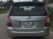 Cần bán xe Toyota Innova sản xuất năm 2013, màu bạc