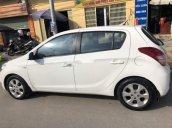 Bán Hyundai i20 năm 2011, màu trắng, nhập khẩu số tự động