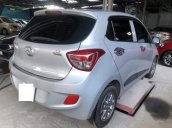 Cần bán lại xe Hyundai Grand i10 1.2AT đời 2015, màu bạc, xe nhập 