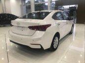 Bán Hyundai Accent đời 2018, màu trắng