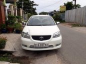 Xe Toyota Vios MT đời 2004, màu trắng còn mới, giá 195tr