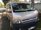 Cần bán xe Toyota Hiace 2.5 đời 2006, màu hồng