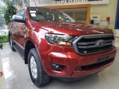 Bán xe Ford Ranger XLS AT đời 2018, màu đỏ, nhập khẩu nguyên chiếc Thái Lan, trả góp 90% xe giao ngay - 084.627.9999