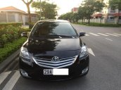 Cần bán gấp Toyota Vios 1.5 E sản xuất 2011 màu đen, số sàn, chính chủ