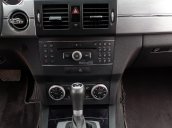 Cần bán xe Mercedes GLK300 sản xuất 2010, đăng ký 4/2011