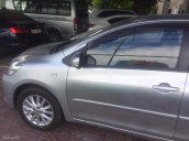 Cần bán lại xe Toyota Vios G đời 2012, màu bạc giá cạnh tranh