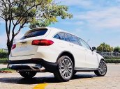 Bán Mercedes GLC 250 4matic đời 2018, màu trắng