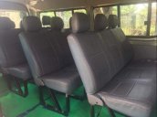 Cần bán gấp Toyota Hiace năm sản xuất 2010, giá chỉ 355 triệu