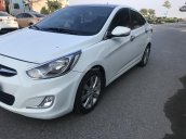 Bán xe Hyundai Accent năm 2012, màu trắng, giá chỉ 370 triệu, nhập khẩu nguyên chiếc