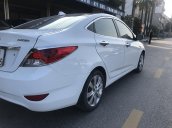 Bán xe Hyundai Accent năm 2012, màu trắng, giá chỉ 370 triệu, nhập khẩu nguyên chiếc