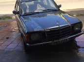 Cần bán Mercedes 2.0 đời 1990, màu xám, nhập khẩu