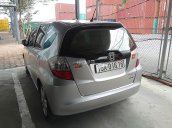 Cần bán xe Honda FIT sản xuất năm 2009, màu bạc, nhập khẩu nguyên chiếc chính chủ