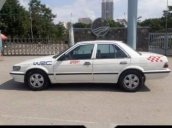 Bán Nissan Bluebird 1993, màu trắng 