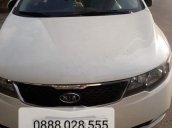 Cần bán gấp Kia Cerato AT sản xuất 2010, màu trắng, 410 triệu