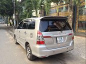 Cần bán Toyota Innova E 2014, số sàn, màu bạc, nhà dùng kỹ đời 2014, 537 triệu