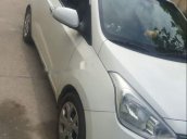 Cần bán Hyundai Grand i10 sản xuất 2015, màu trắng 