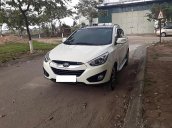 Bán Hyundai Tucson 2.0 AT CRDi 4WD năm 2011, màu trắng, xe nhập