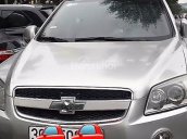 Cần bán Chevrolet Captiva năm sản xuất 2010, màu bạc  