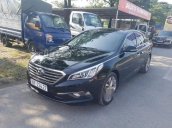 Bán Hyundai Sonata 2.0AT 2015 nhập Hàn Quốc màu đen, nội thất da bò mới, lăn bánh 23.000km