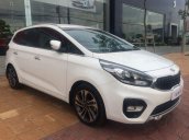 Bán Kia Rondo sản xuất năm 2018, màu trắng, giá 669tr