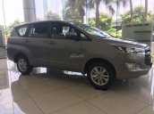 Bán xe Toyota Innova 2.0E 2018 đủ màu, giao xe ngay, khuyến mãi khủng, hỗ trợ vay 85%, lh: 0973.160.619