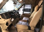 Bán Ford Transit 2.4L Luxury 2017, màu kem