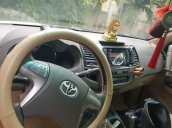 Bán Toyota Fortuner đời 2014, màu bạc, nhập khẩu, 770tr