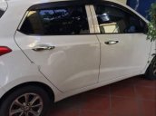 Bán ô tô Hyundai Grand i10 sản xuất 2015, màu trắng, nhập khẩu nguyên chiếc