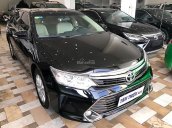 Bán xe Toyota Camry 2.0E đời 2015, màu đen như mới, giá 890tr