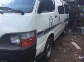 Cần bán Toyota Hiace tải Van zin, 6 chỗ 2 cửa lùa, đời 2003, chạy được giờ cấm trong nội đô TP