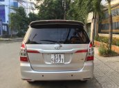 Bán Toyota Innova E 2014, số sàn, màu bạc, nhà dùng kỹ