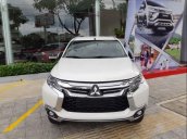 Bán xe Mitsubishi Pajero năm 2018, màu trắng, nhập từ Thái