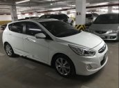 Cần bán gấp Hyundai Accent đời 2011, màu trắng, nhập khẩu nguyên chiếc