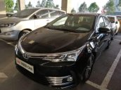 Cần bán lại xe Toyota Corolla altis 1.8G AT năm sản xuất 2017, màu đen