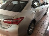 Cần bán lại xe Toyota Altis AT, sx 2014, màu bạc