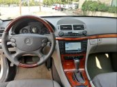 Cần bán xe Mercedes E280 2008, màu bạc, nhập khẩu, giá tốt