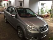 Cần bán xe Daewoo Gentra đời 2009, màu bạc xe gia đình