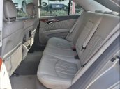 Cần bán xe Mercedes E280 2008, màu bạc, nhập khẩu, giá tốt