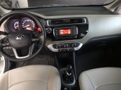 Bán Kia Rio sedan 1.4MT màu trắng, số sàn, nhập Hàn Quốc 2015, biển tỉnh, chạy 69000km