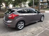 Cần bán xe cũ Ford Focus đời 2013, màu xám