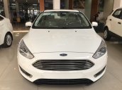 Bán Ford Focus Trend giá ưu đãi cuối năm 2018, nhận nhiều phụ kiện hấp dẫn